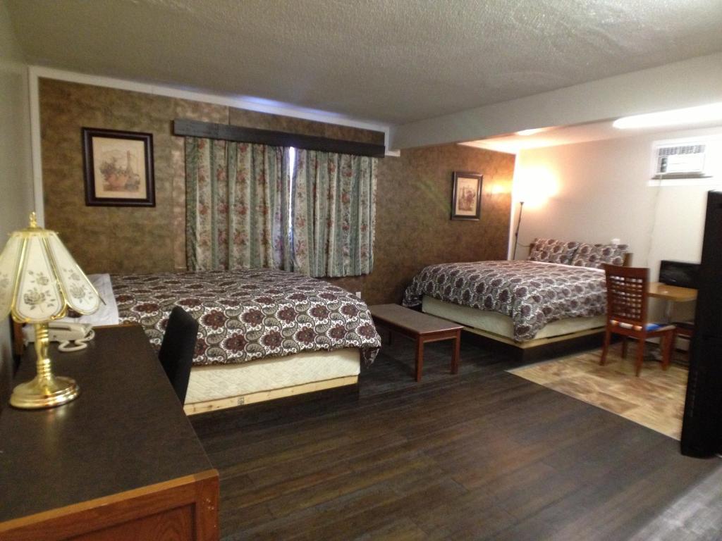 Galaxy Motel St. Paul Екстериор снимка