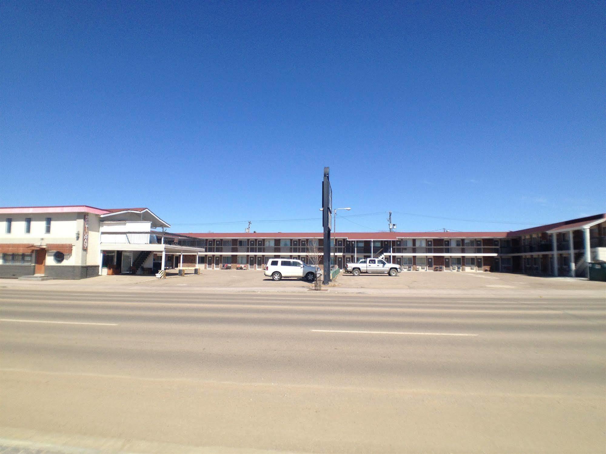 Galaxy Motel St. Paul Екстериор снимка